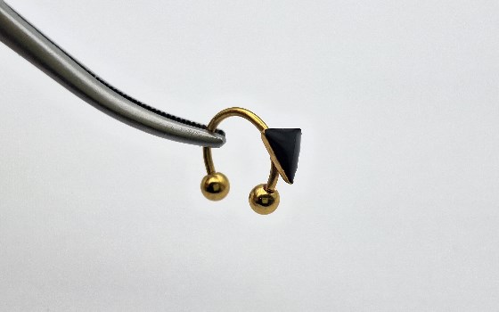 گوشواره نعلی طلایی مثلث کد 121