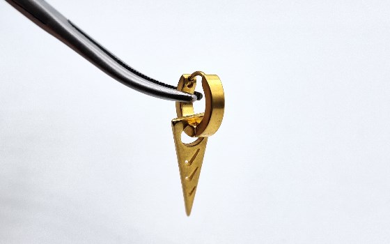 گوشواره آویز مثلث نایک کد 1004