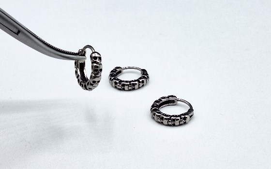 گوشواره حلقه طرح اسکلت کد 1137