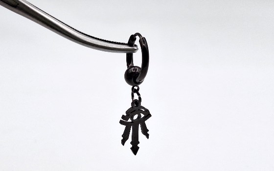 گوشواره آویز ماسک هکر کد 1057